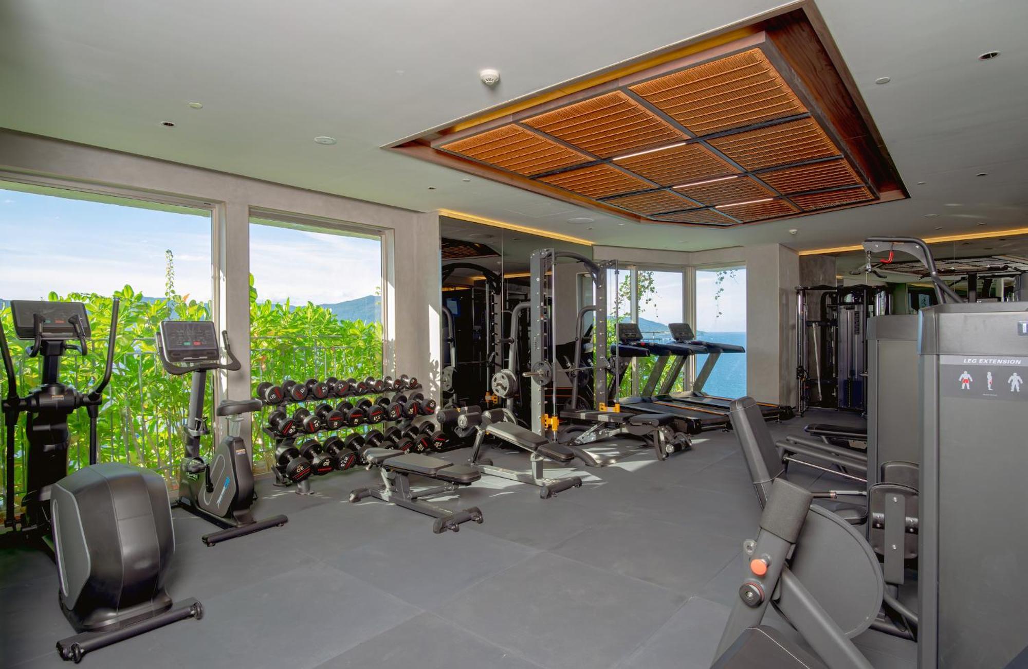 M Hotel Danang Exterior photo The gym at the hotel